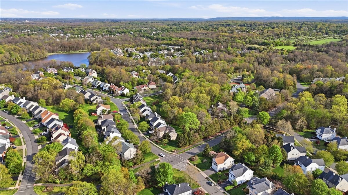 Just Listed: 3 Bouwrey Place, Whitehouse Station NJ — Lake Cushetunk Woods Colonial at $699,900