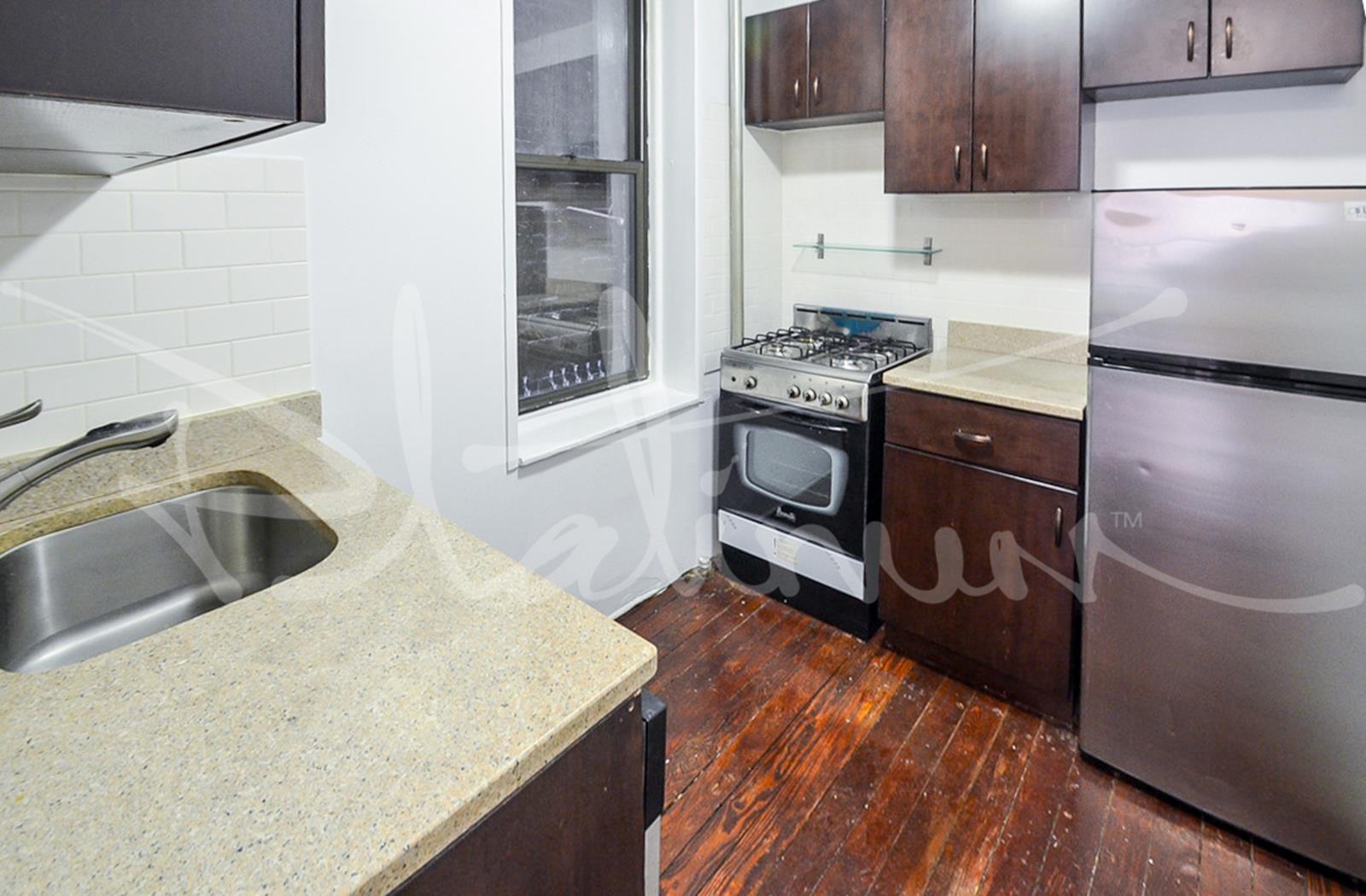 615.5 Hudson Street, Apt 14