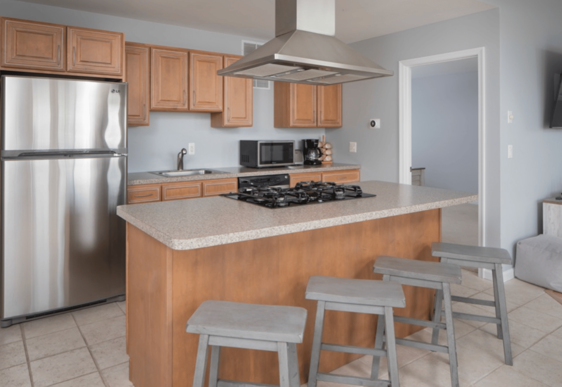 8312 Long Beach Blvd, Harvey Cedars