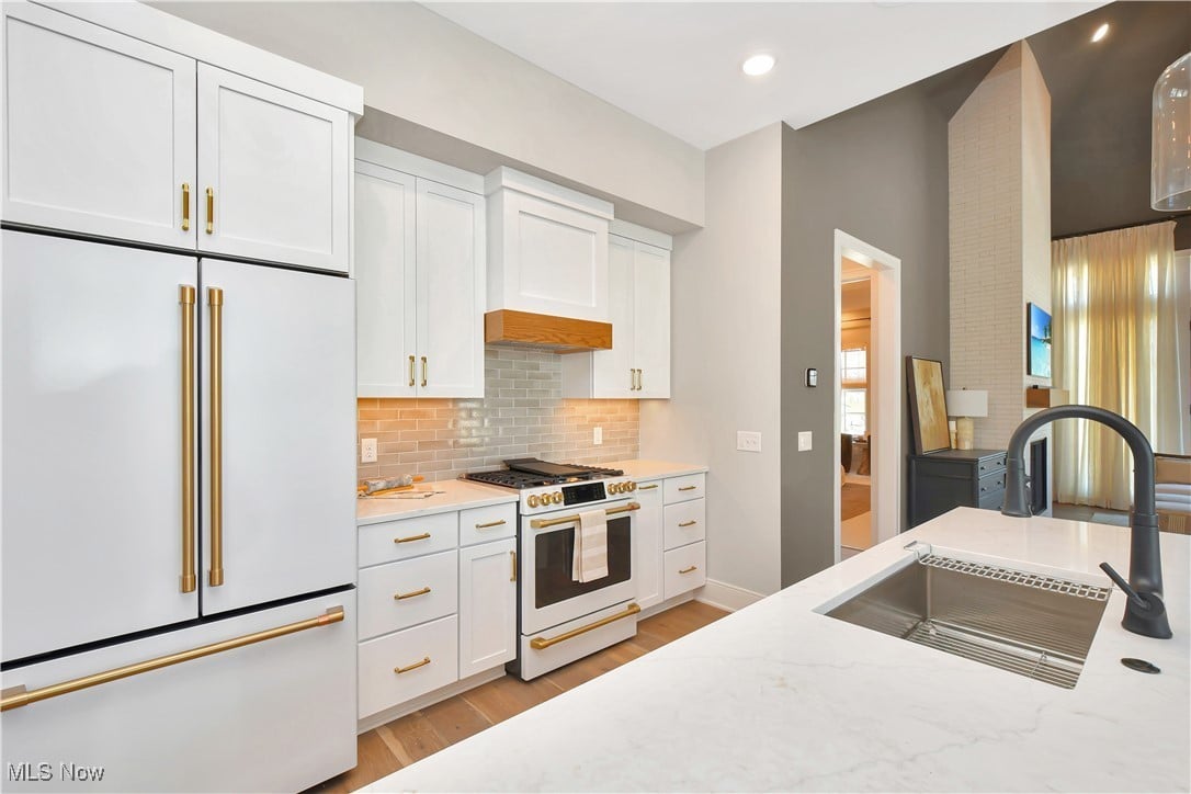 104 Woodridge Ln