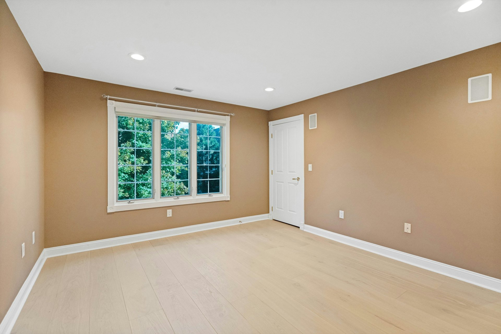 205 Bearwoods Road
