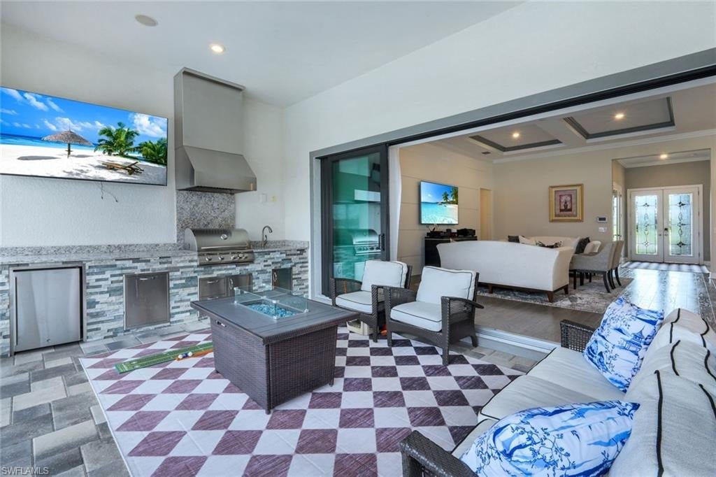 19009 Aqua Shore Dr