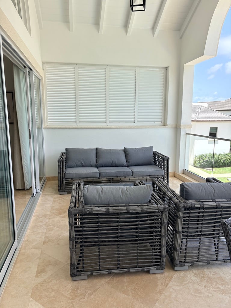 Par Three Villa