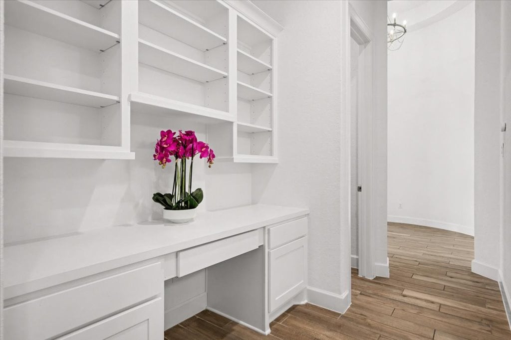 1216 Deerfoot Circle