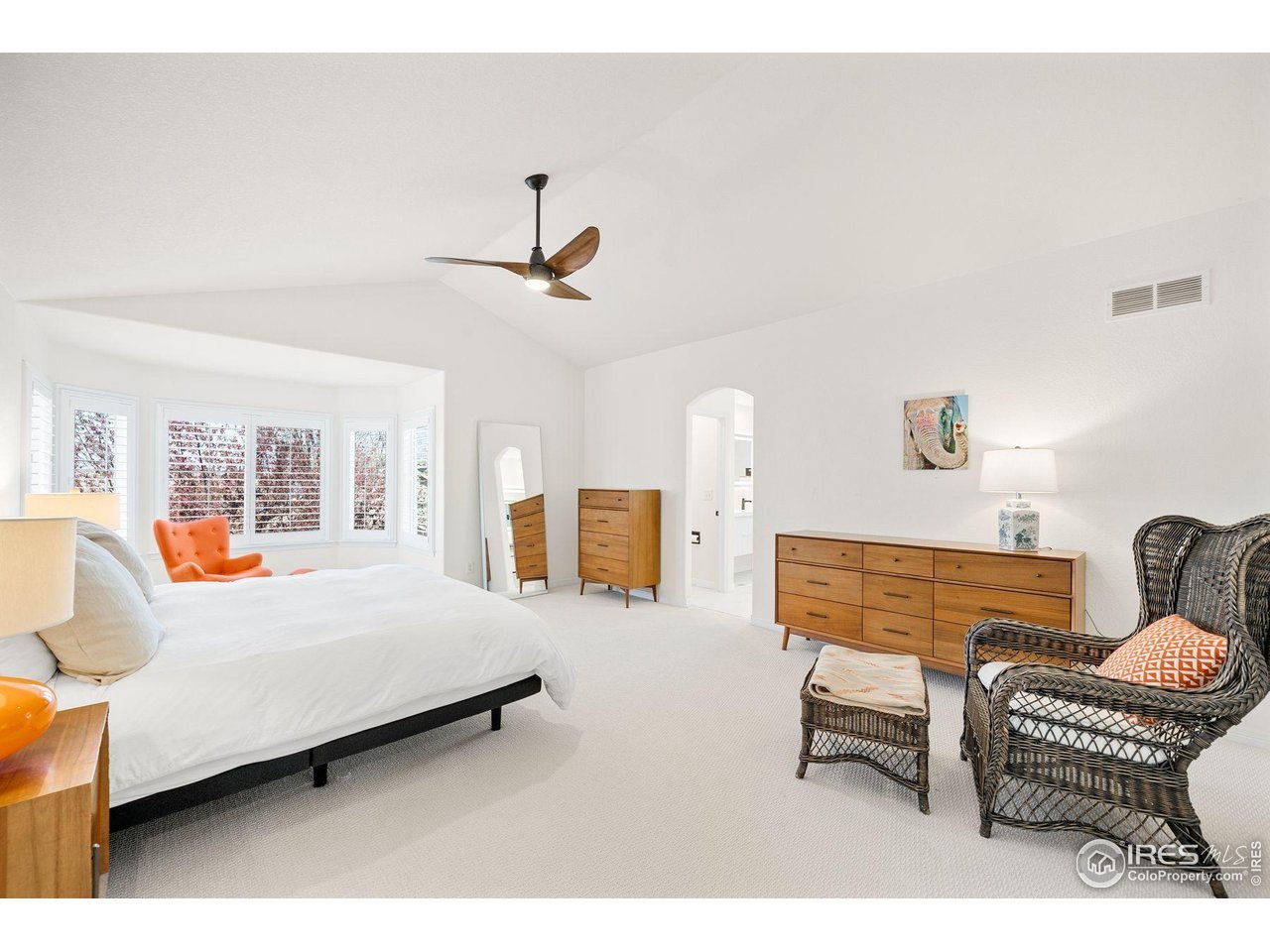 1427 Cannon Mountain Dr