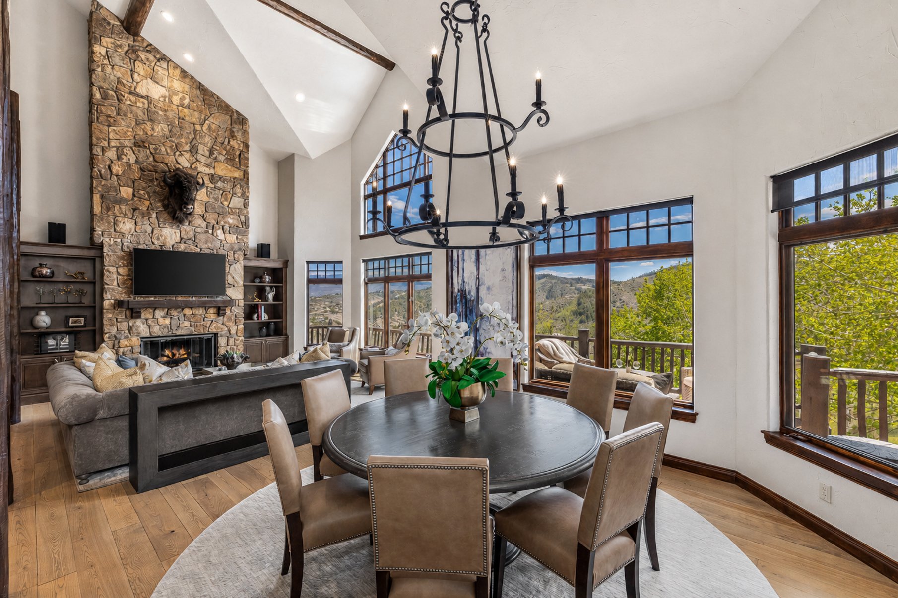 35 Stag Gulch Court