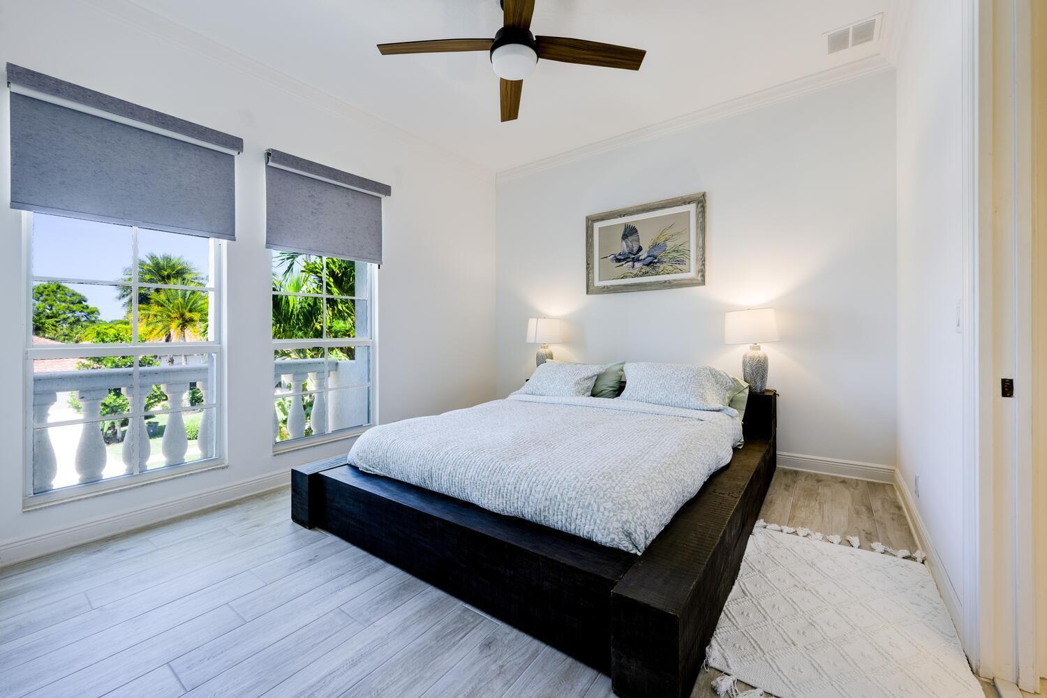 538 Les Jardin Dr