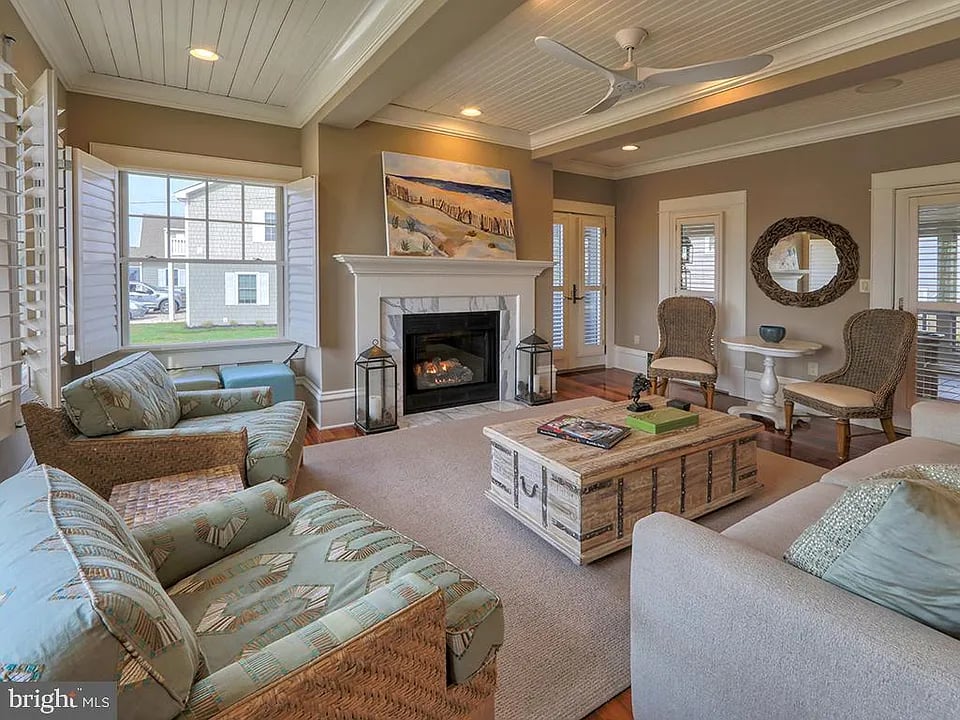38761 Bayberry Ln