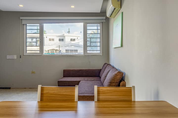 Beach House Apt 11 • Sleeps 4 • Kitchen + Sofa Bed - Airbnb