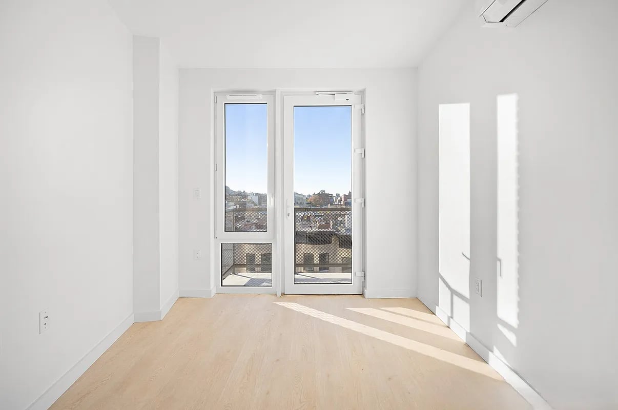 1499 Bedford Ave 5A