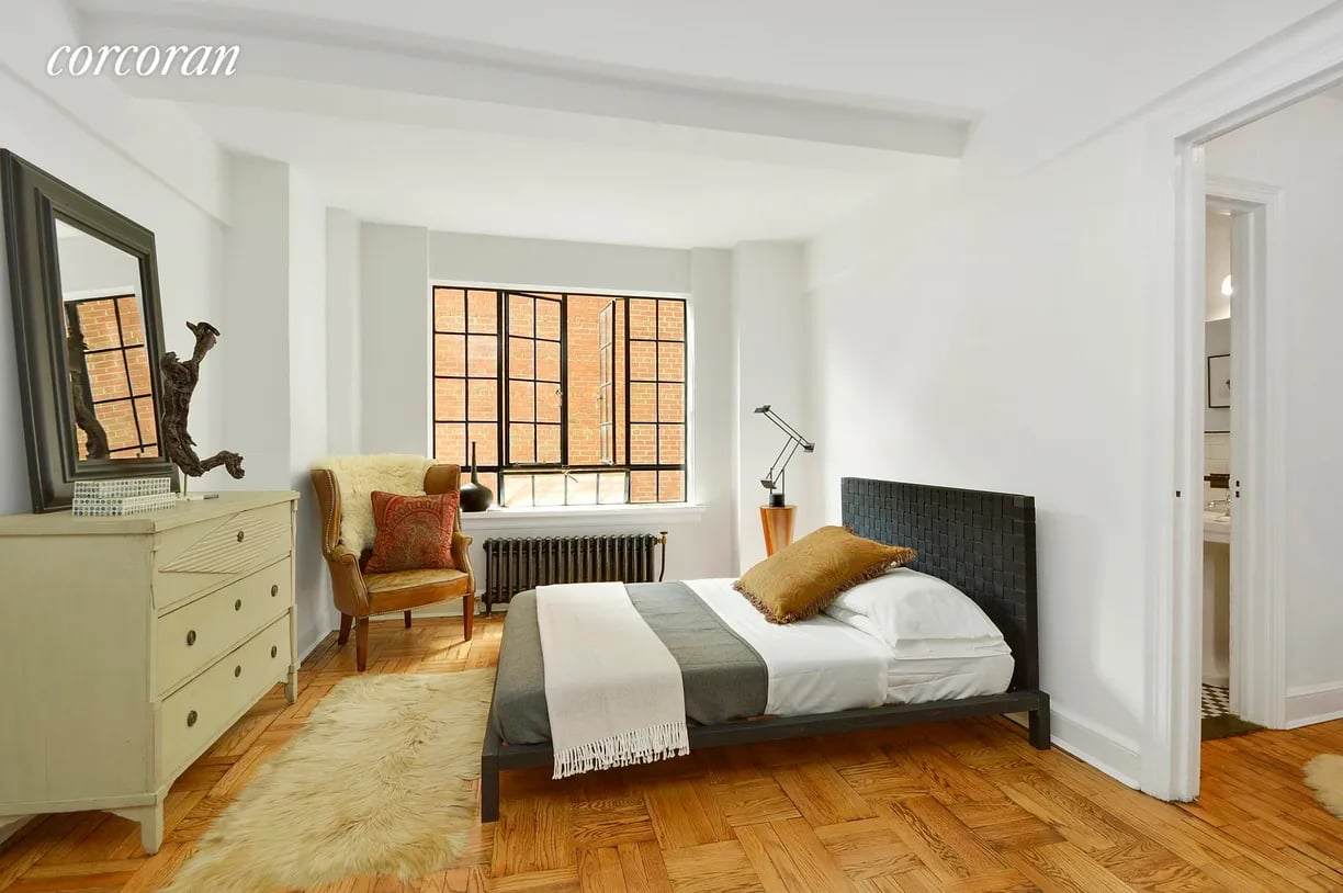 140 E 40th St Apt 5E