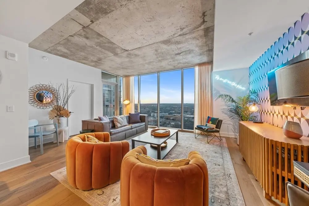 48 East Ave Unit 2610