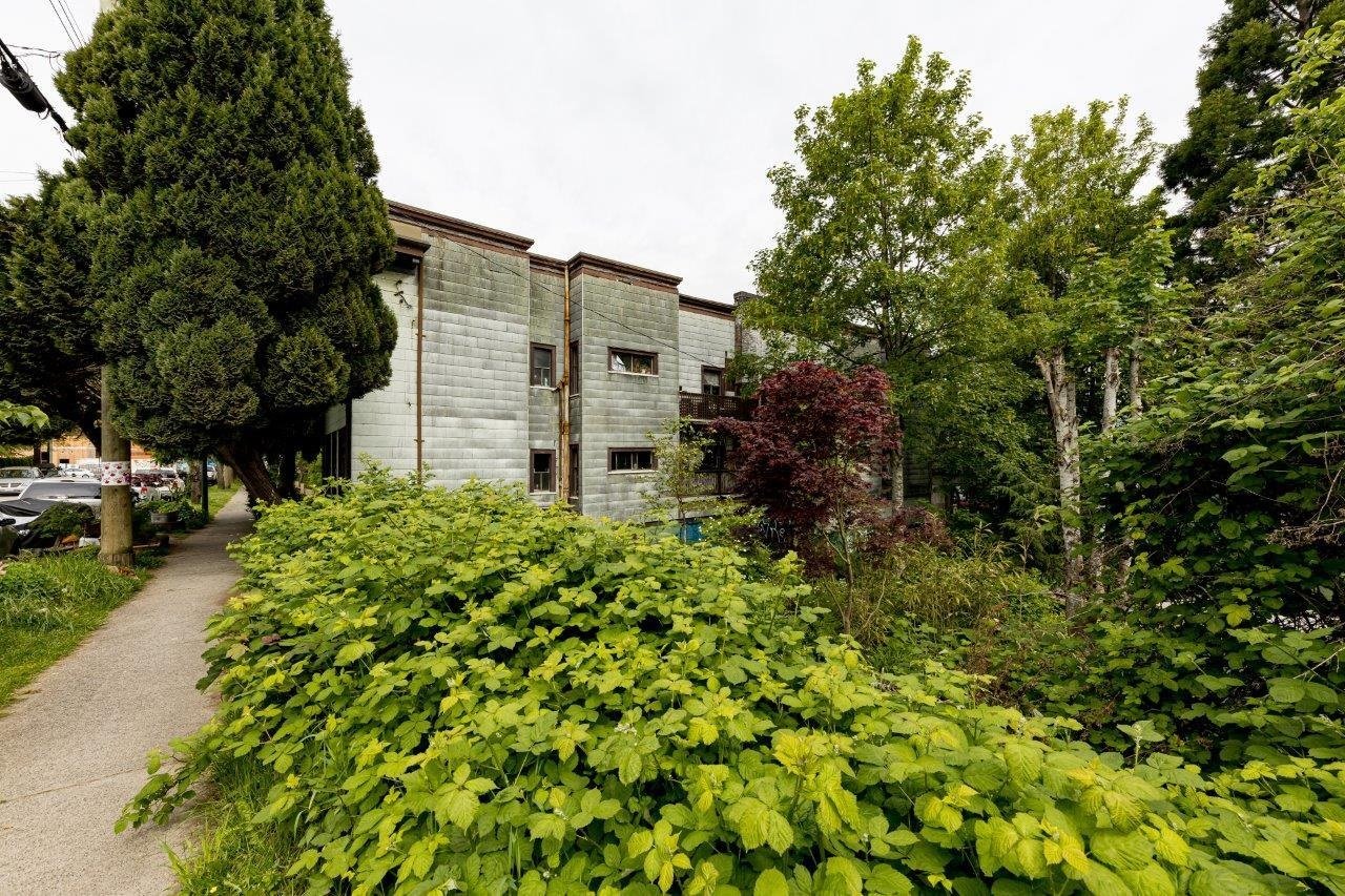 2043 Stainsbury Avenue, Vancouver
