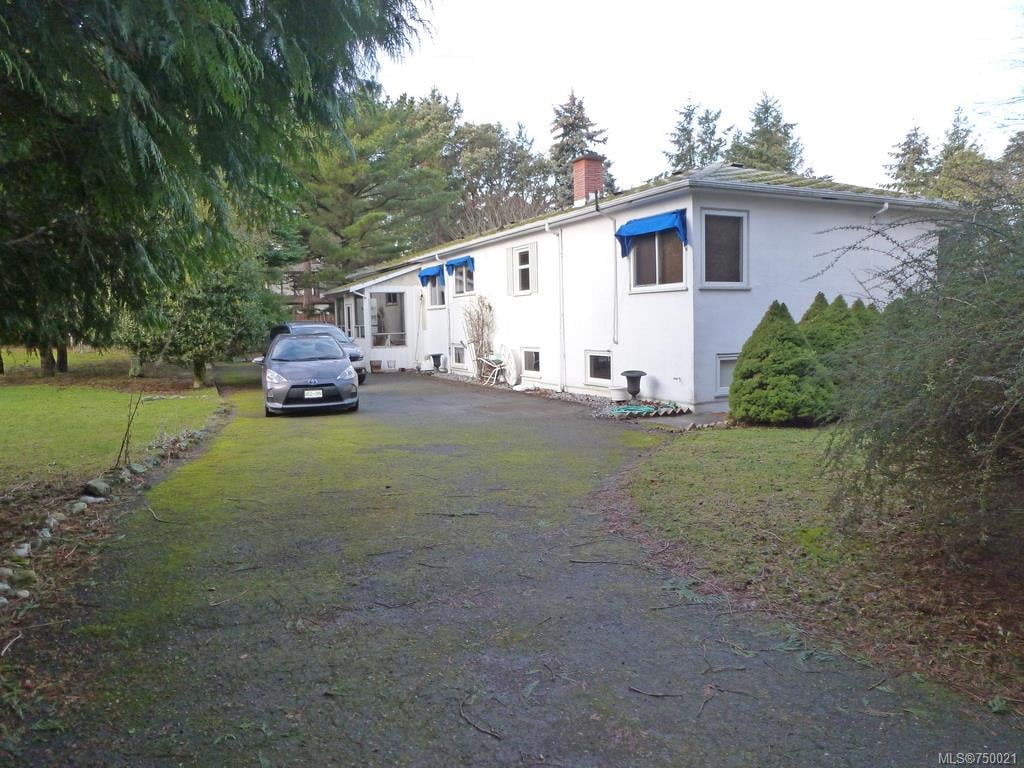 1906 Ferndale Rd