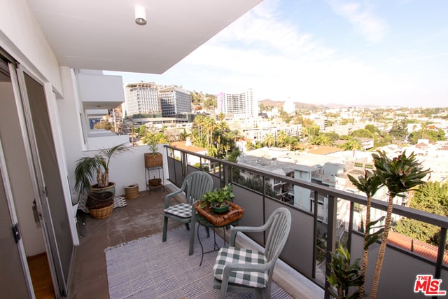 1155 North La Cienega Boulevard, Unit 808