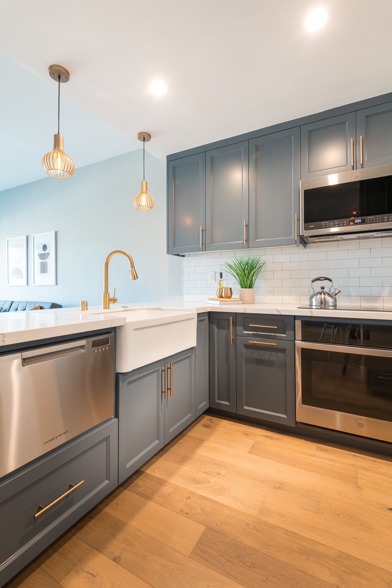 1155 North La Cienega Boulevard, Unit 610