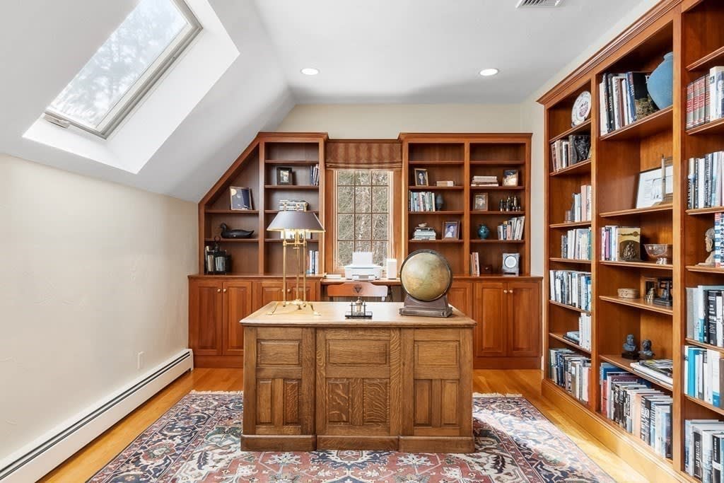 853 Strawberry Hill Road