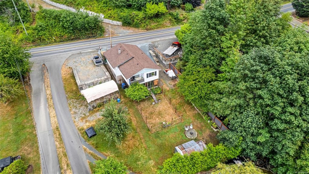 10190 Youbou Rd