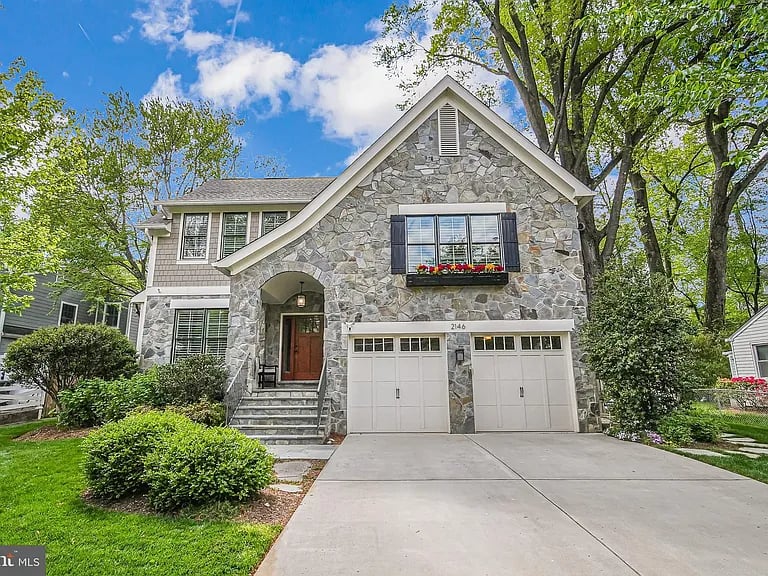 2146 Lily Pond Dr