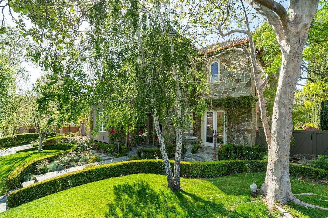 Grove Palazzo