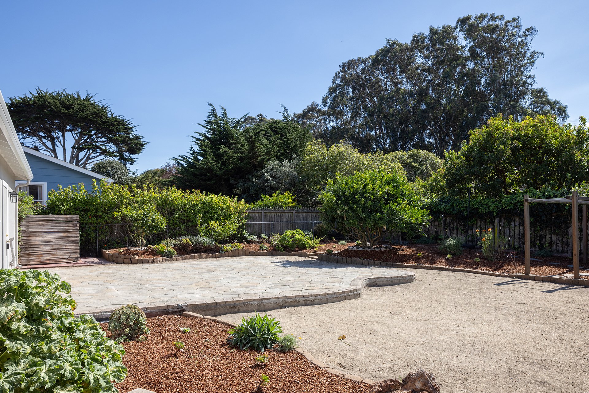 Coastal Living in Pacific Grove