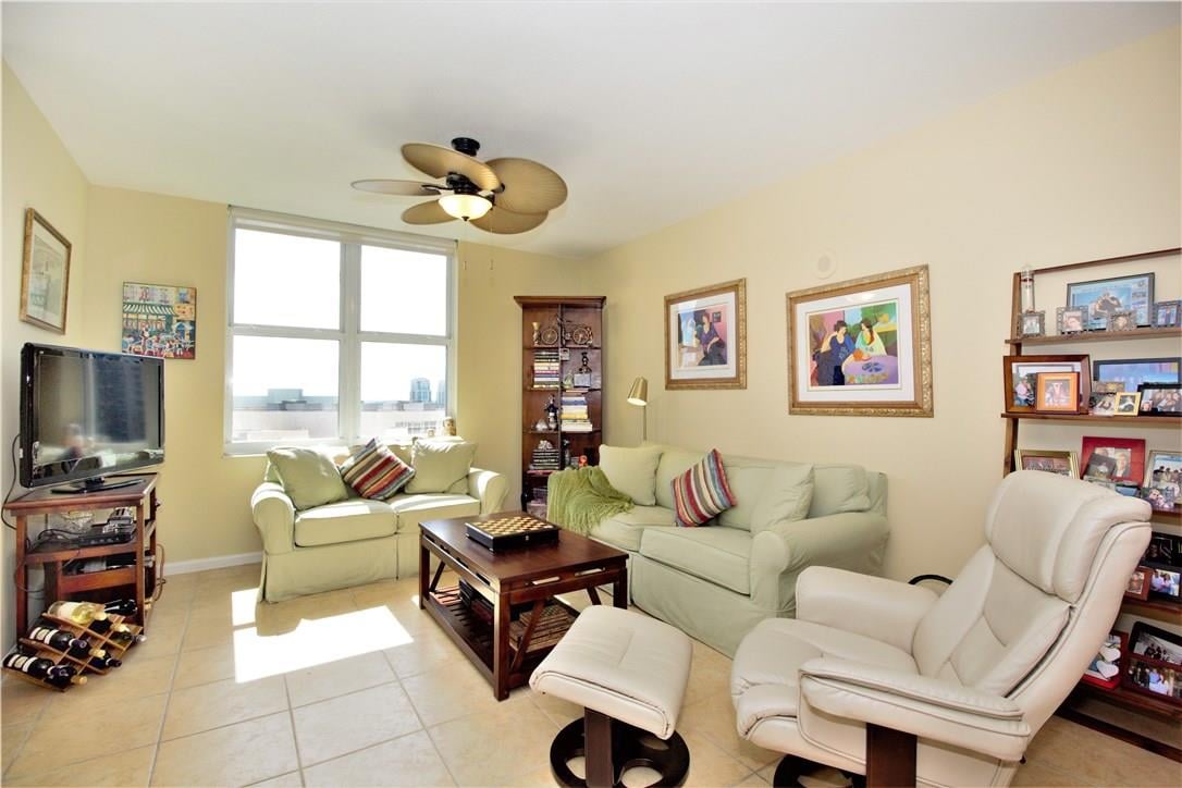 511 SE 5th Ave UNIT 1414