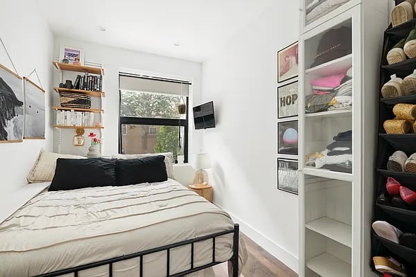 58 Newel Street #1F