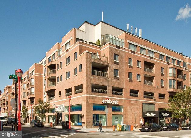 200 Lombard St #713