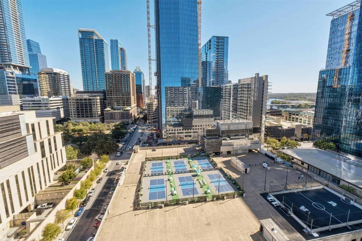 360 Nueces St, #1615
