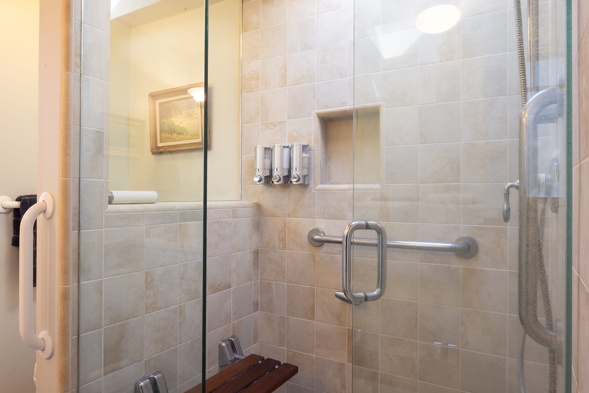 Spacious Carmel Cottage - Monte Verde & 7th SWC