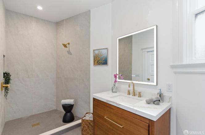 18-22 Sanchez St #20