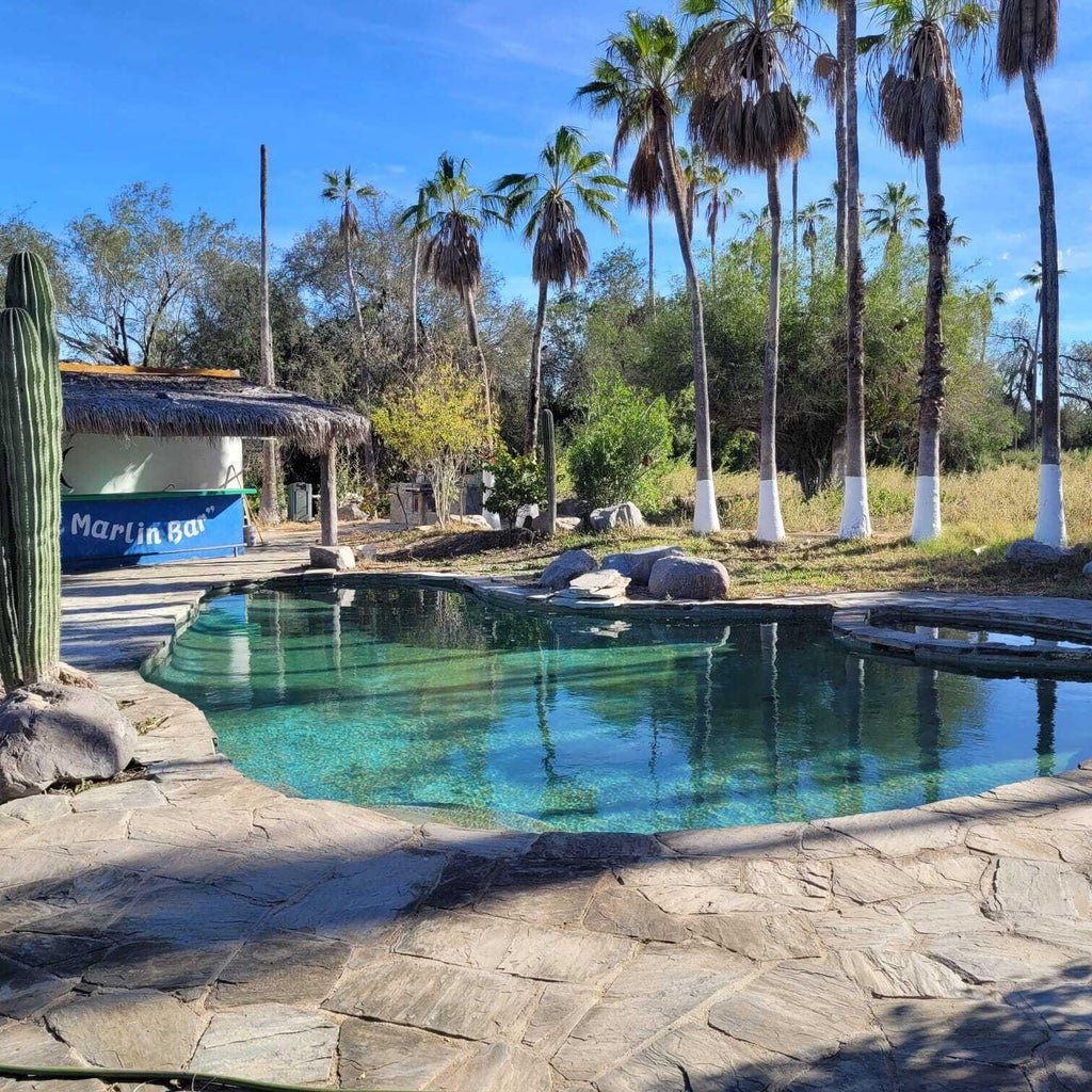 Compound Los Pinos