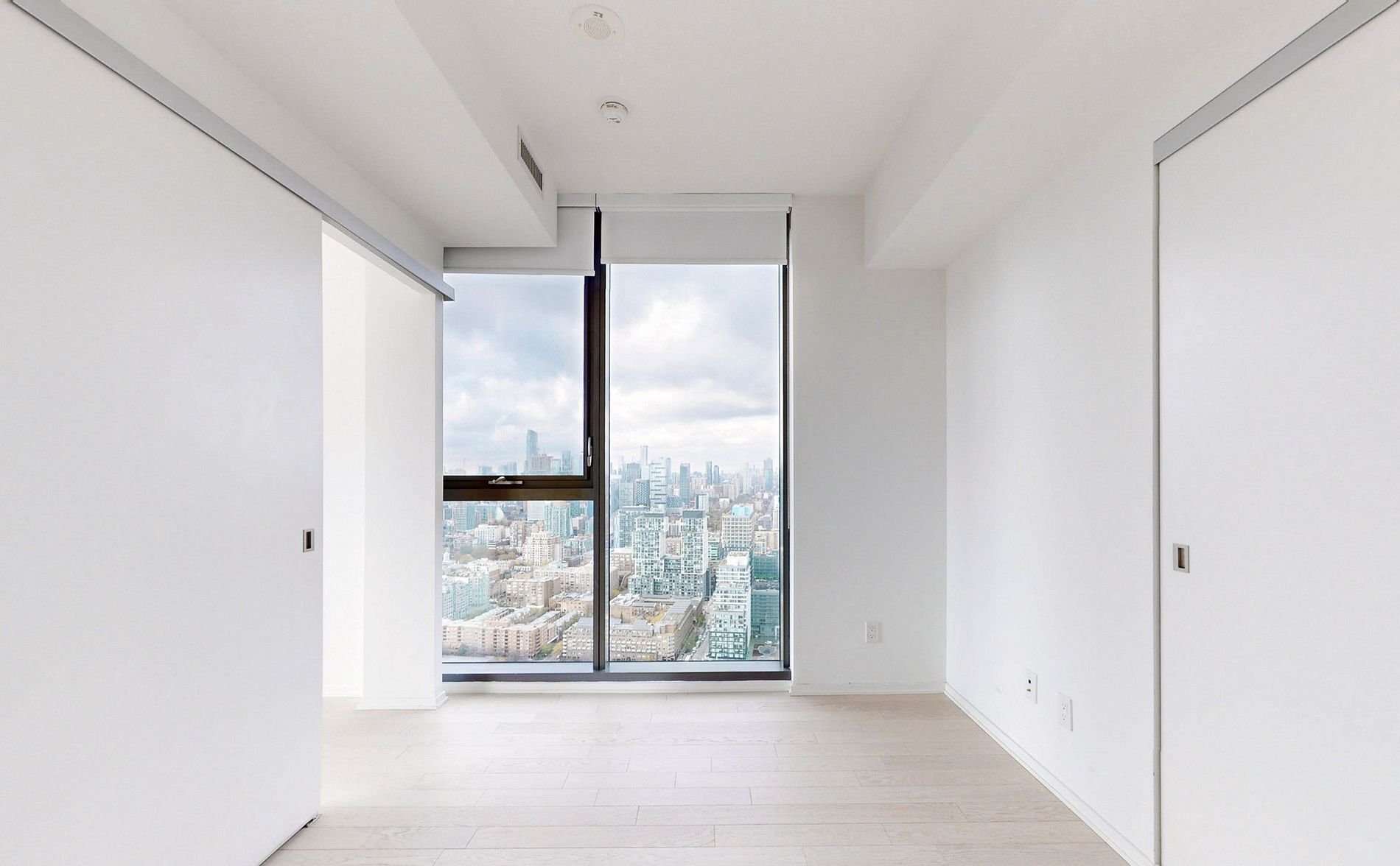 16 Bonnycastle Street Unit: 4202 