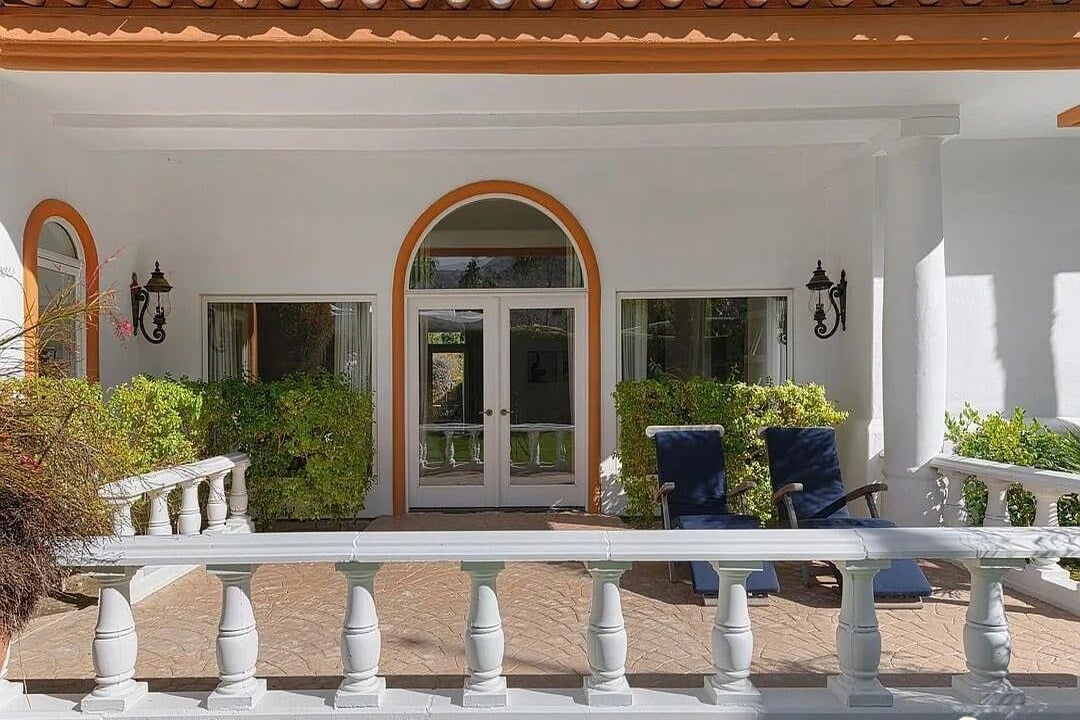 Blissful Palazzo