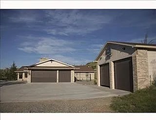 4711 Secret Valley Dr