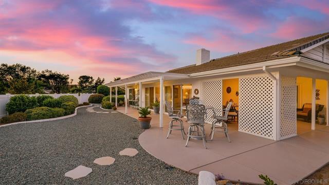 12420 Pomerado Ct