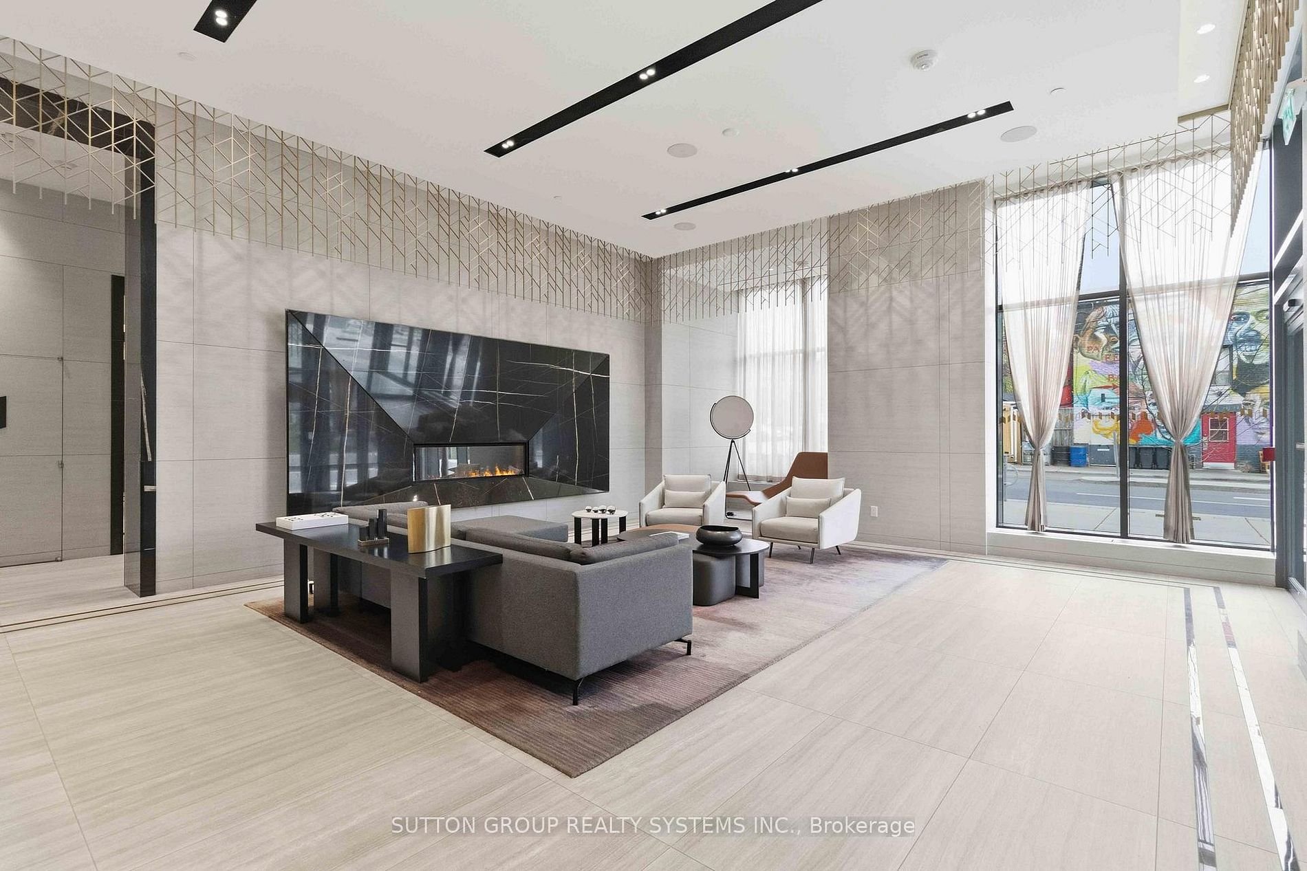 BIANCA CONDOS GRAND PENTHOUSE 