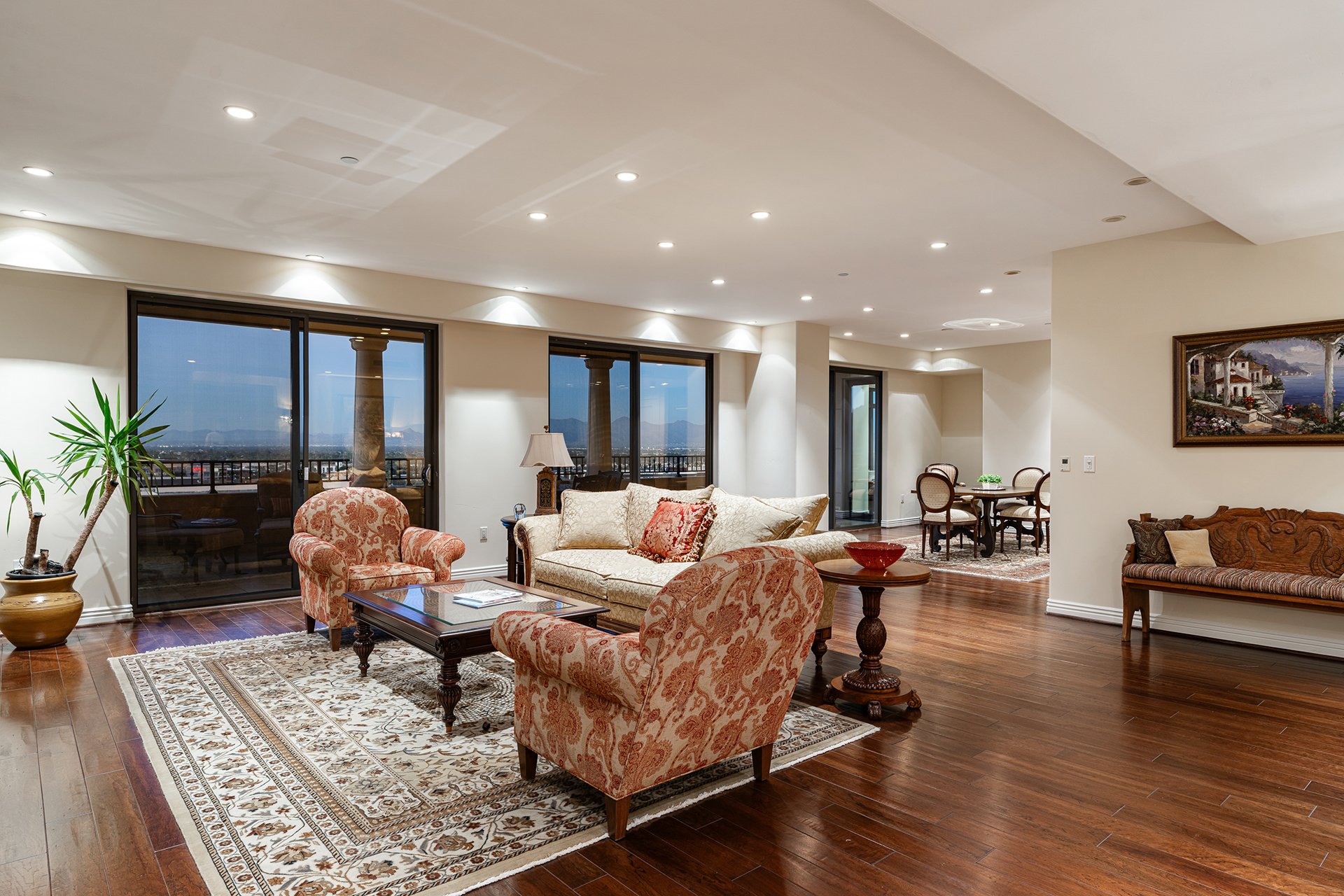 7181 E Camelback Road 1202