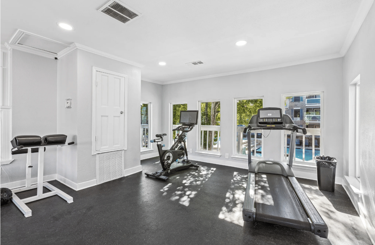 Apply by 11/30 for 6 weeks free + $500 gift card