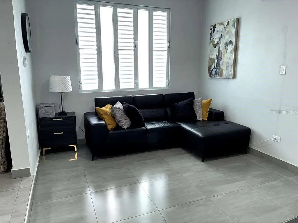 Car 2 K101 CAR 2 K101