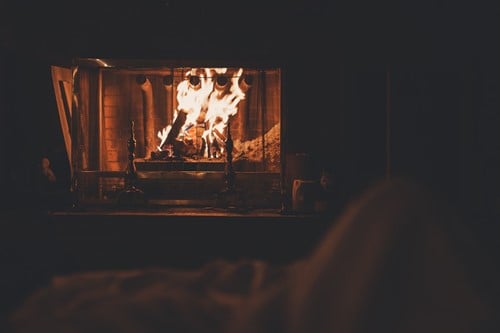 Fireplace Safety 101: Basic Tips for Homeowners