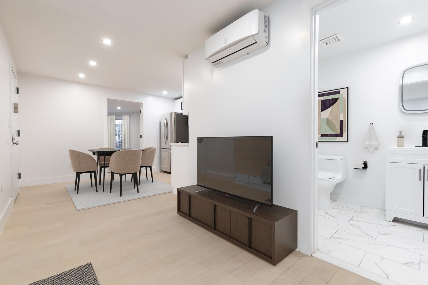 41 Hawthorne Street, Apt 1