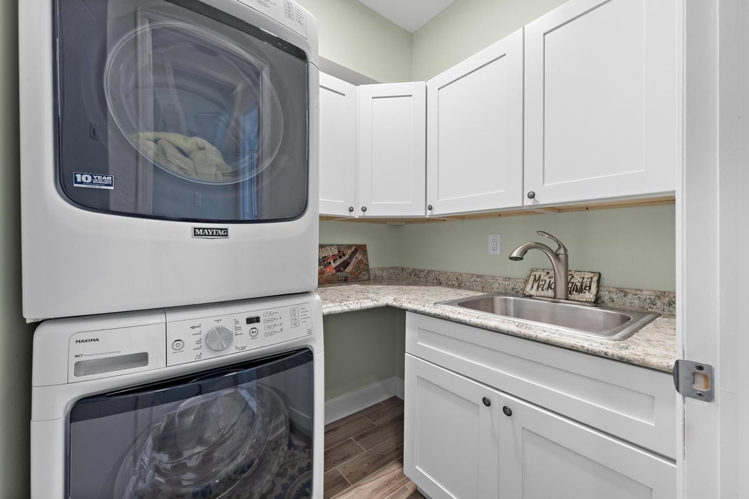 100 N. West Ave #7A, Beach Haven