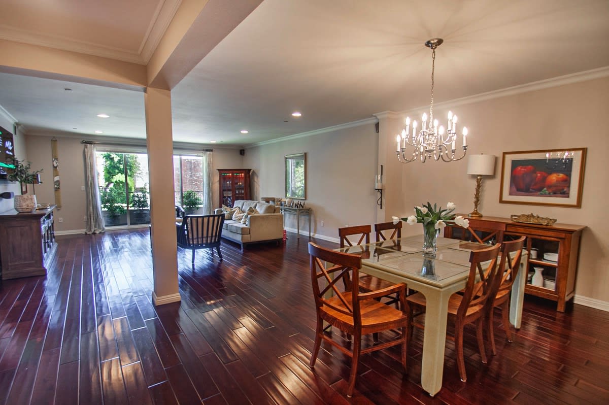 4533 Vista Del Monte Ave 101 Sherman Oaks, CA