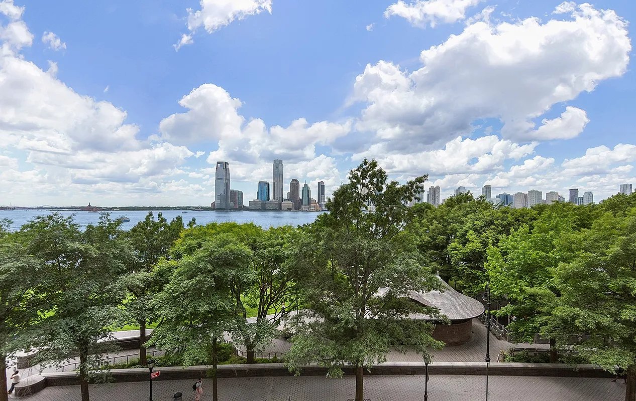 20 River Terrace #5G