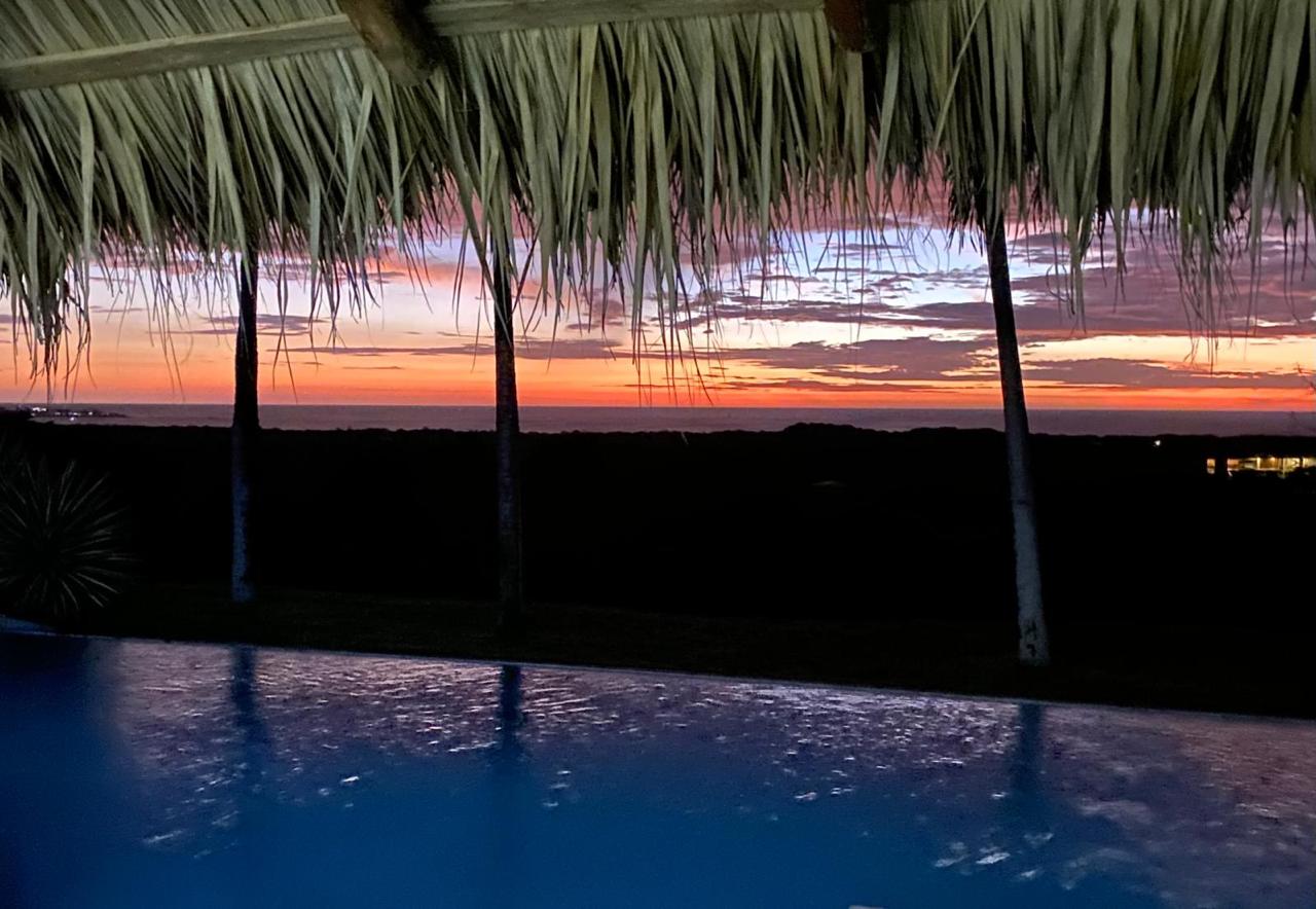 V-Lokamar Corona 1 | Exclusive 5-Bedroom Villa with Panoramic Pacific Ocean Views in Playa Grande