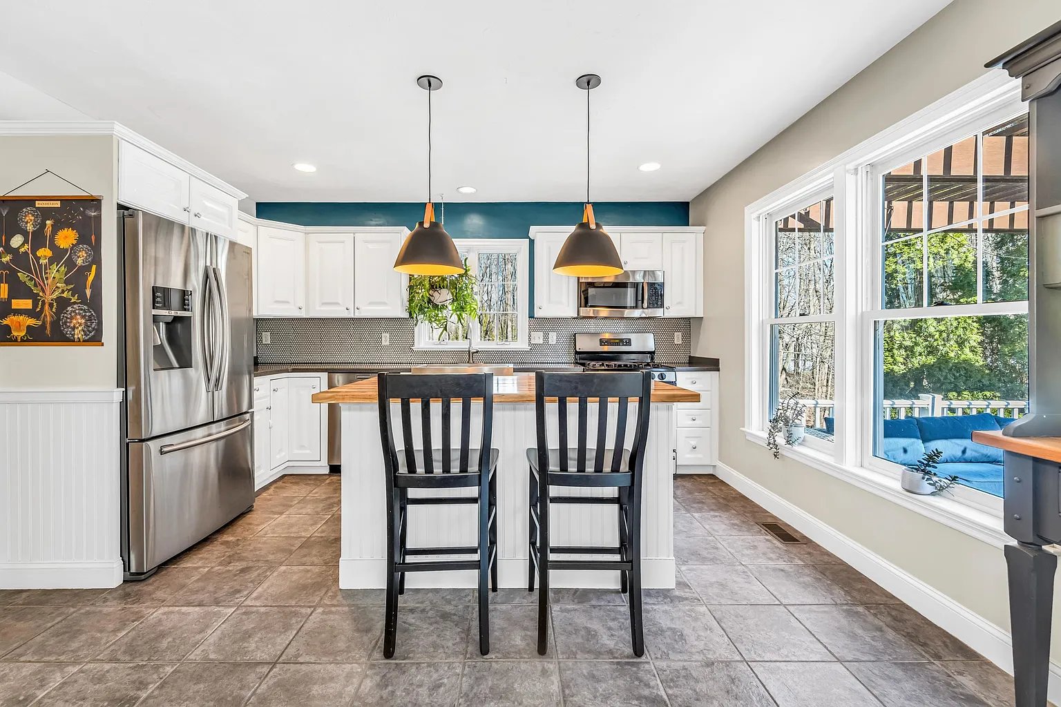 5 Squamscott Cir