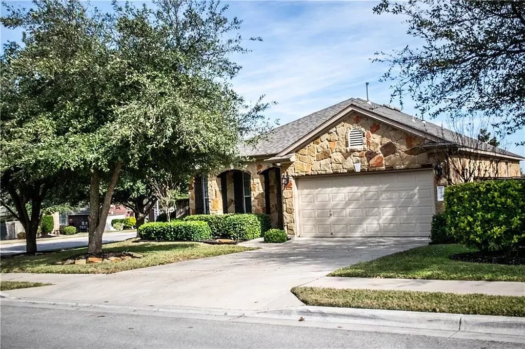 1620 Hidden Springs Path