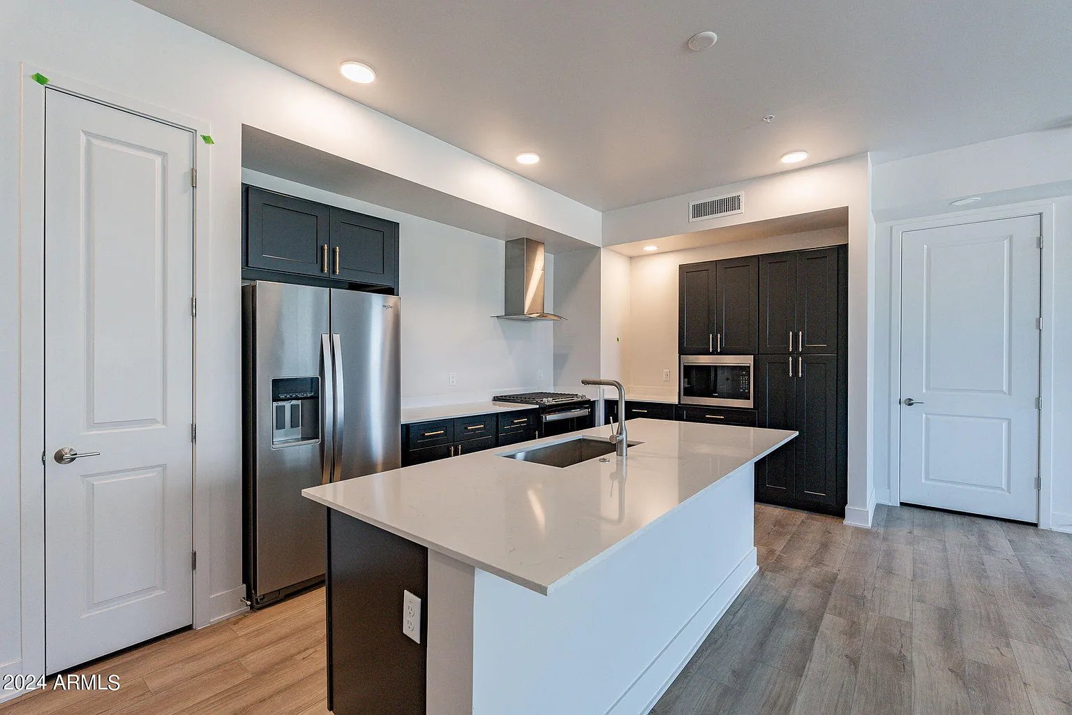 3131 N CENTRAL Avenue, 5012, Phoenix Unit: 5012