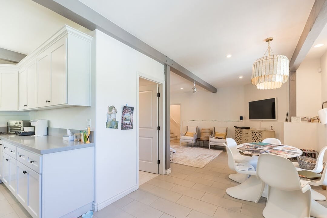 Pinnacle Estate, Wonderland Ave, 90046